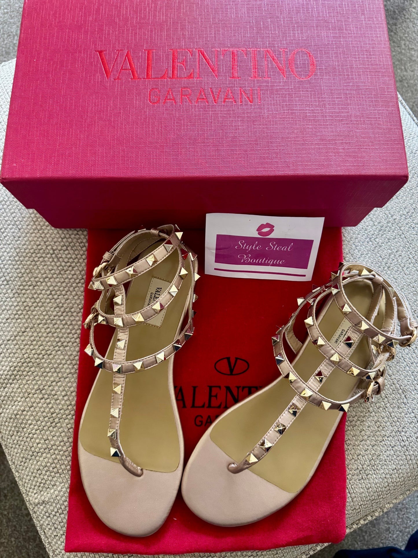 Rockstud Thong Sandals
