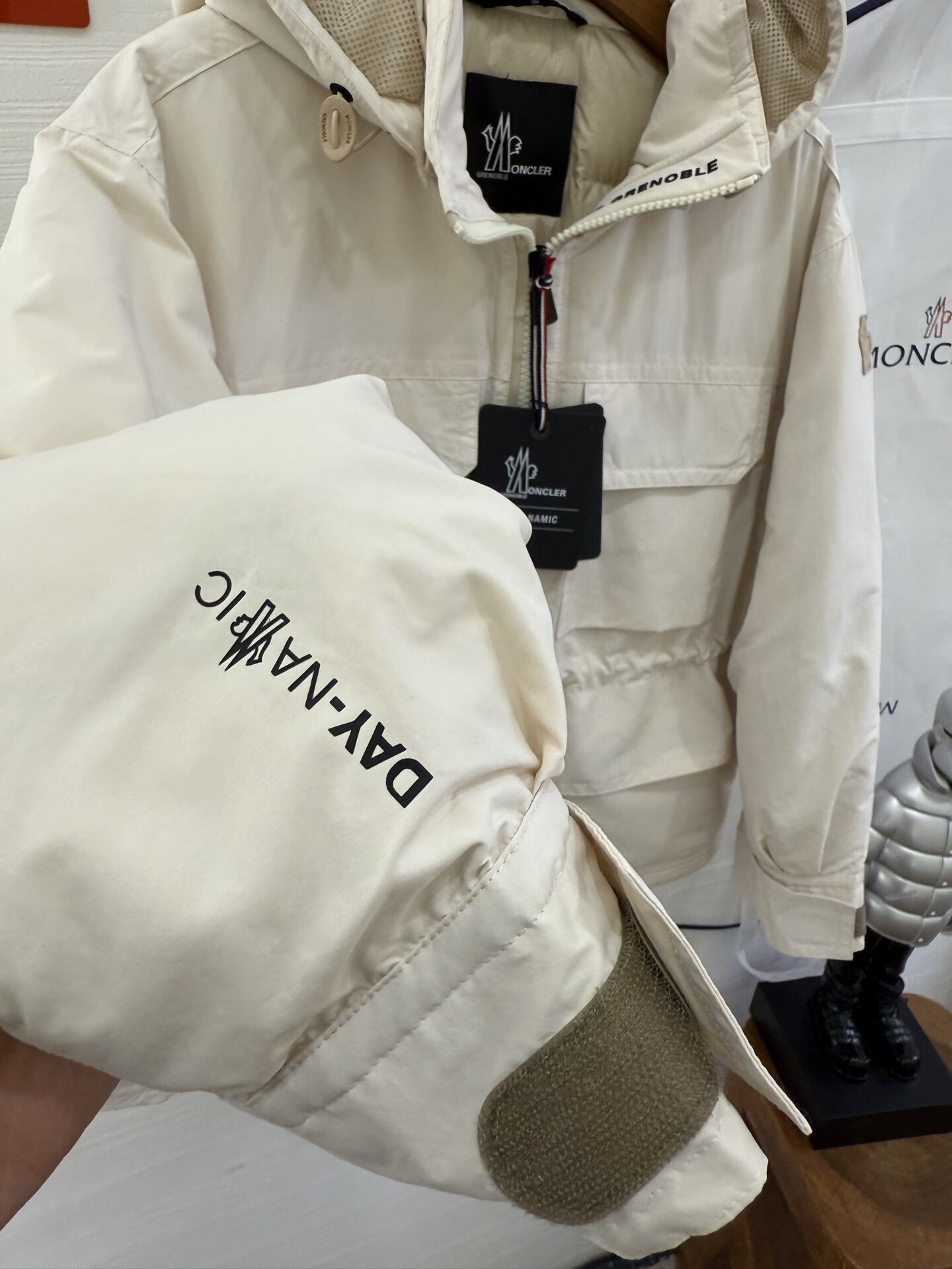 Nimba Jacket