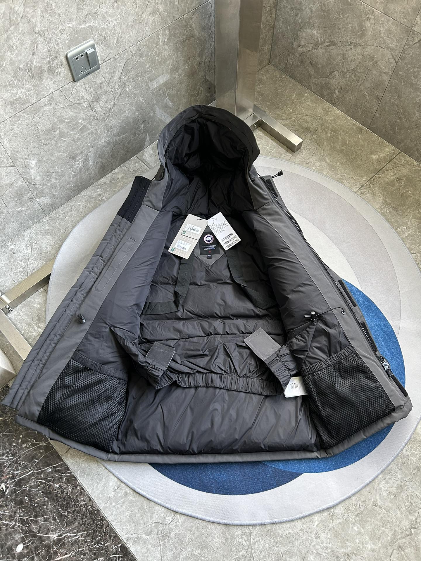 Expedition Parka