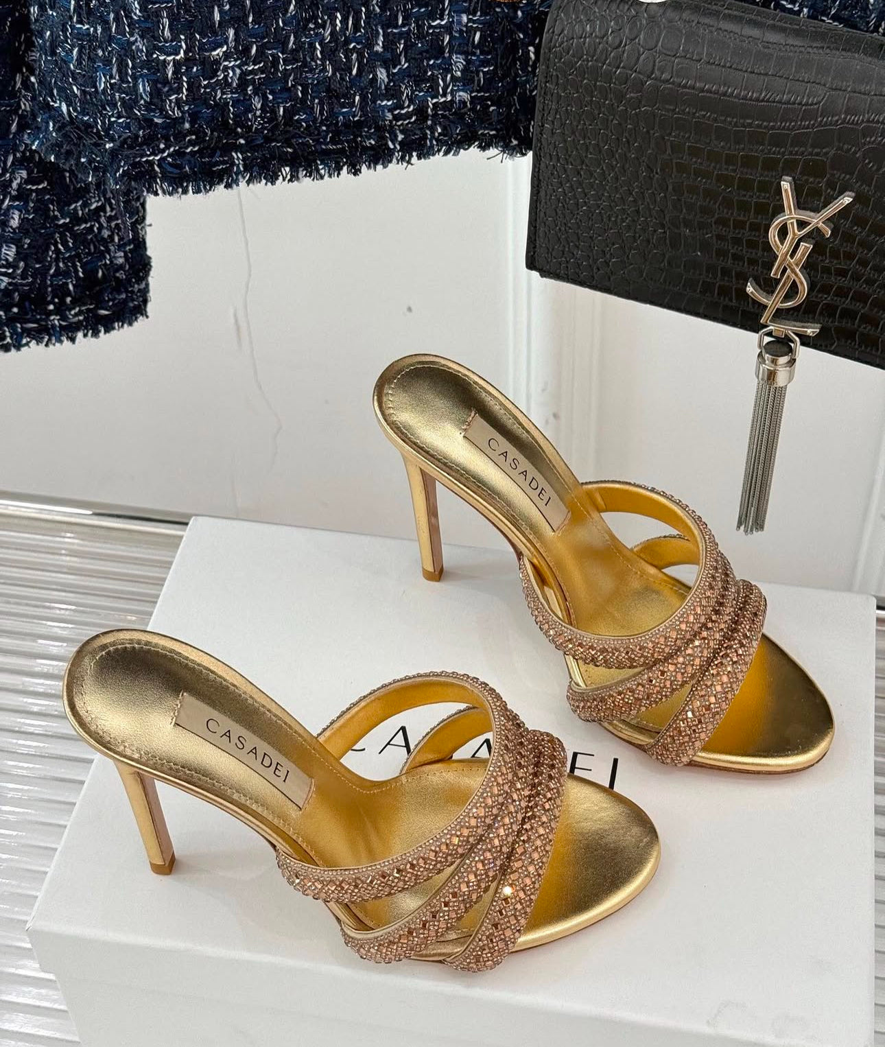 Julia Mules