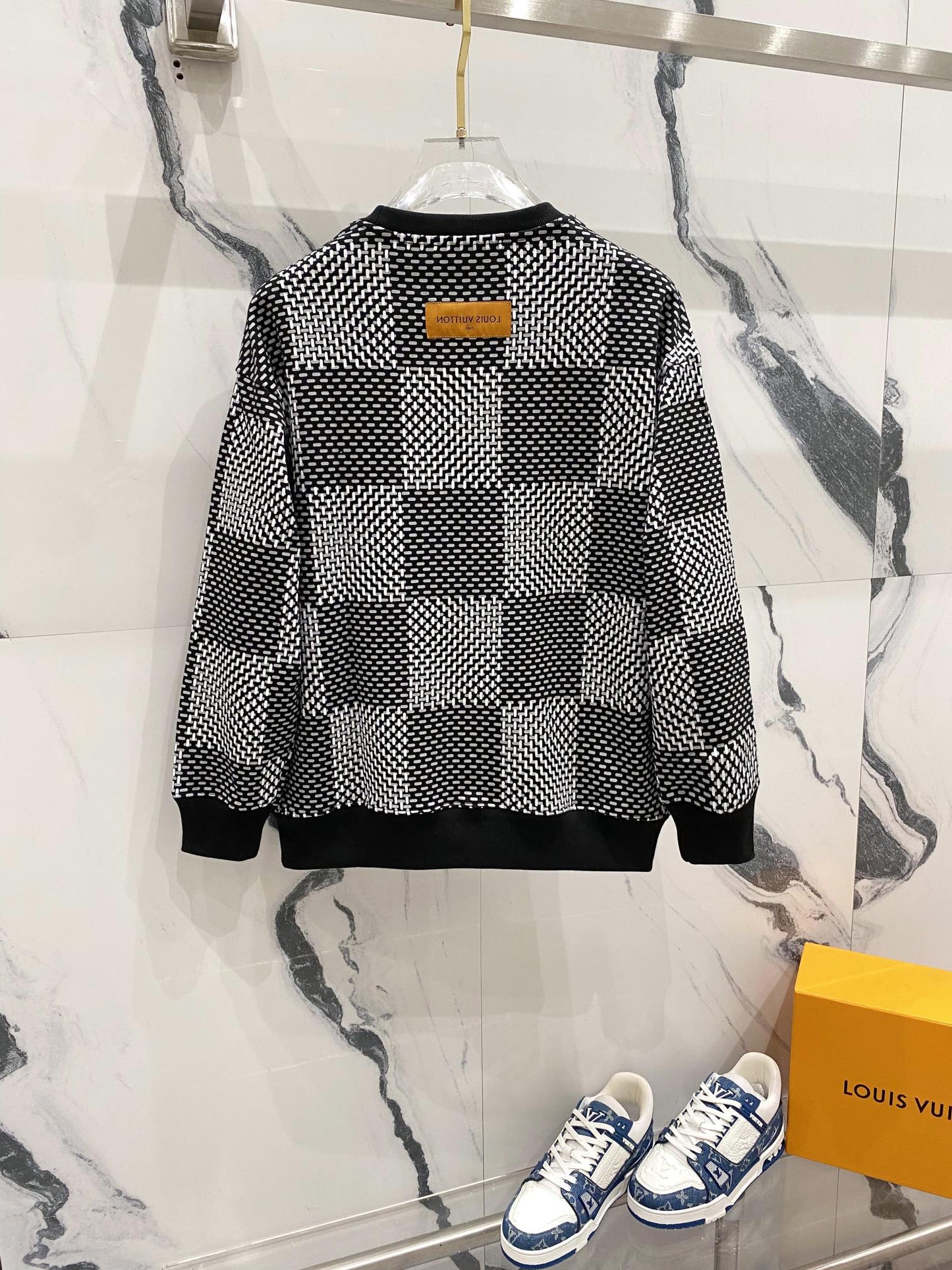 Logo Jumper