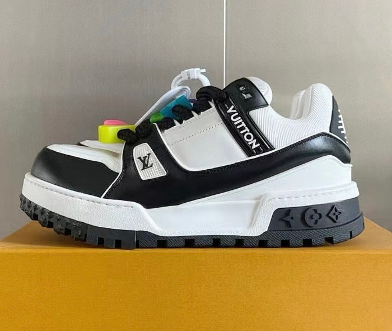 Logo Trainers