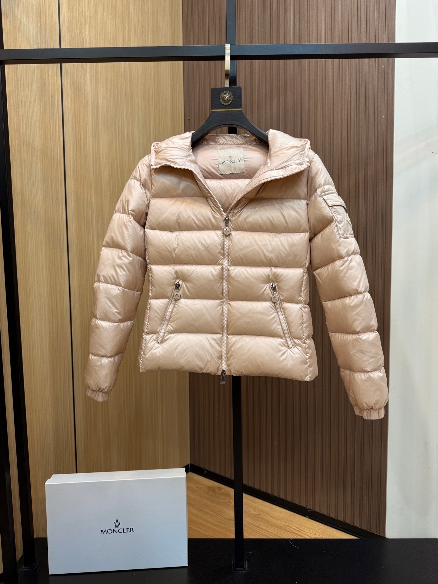 Gles Jacket