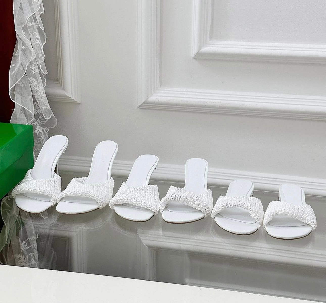 Blink Flat Mules
