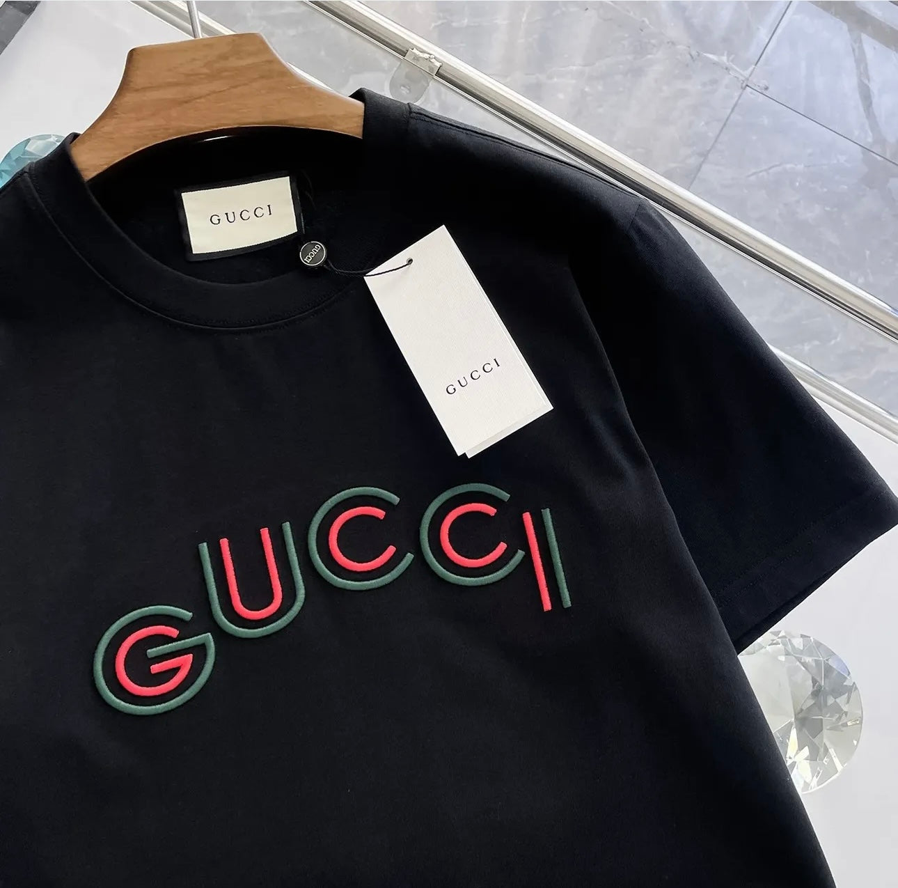 Logo Tee