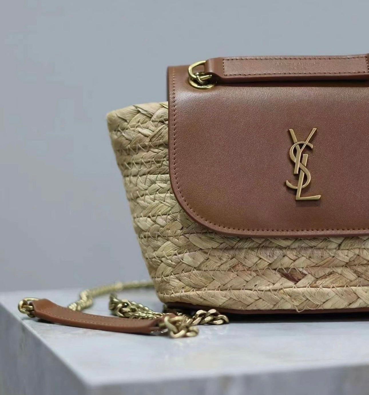 Raffia Manon