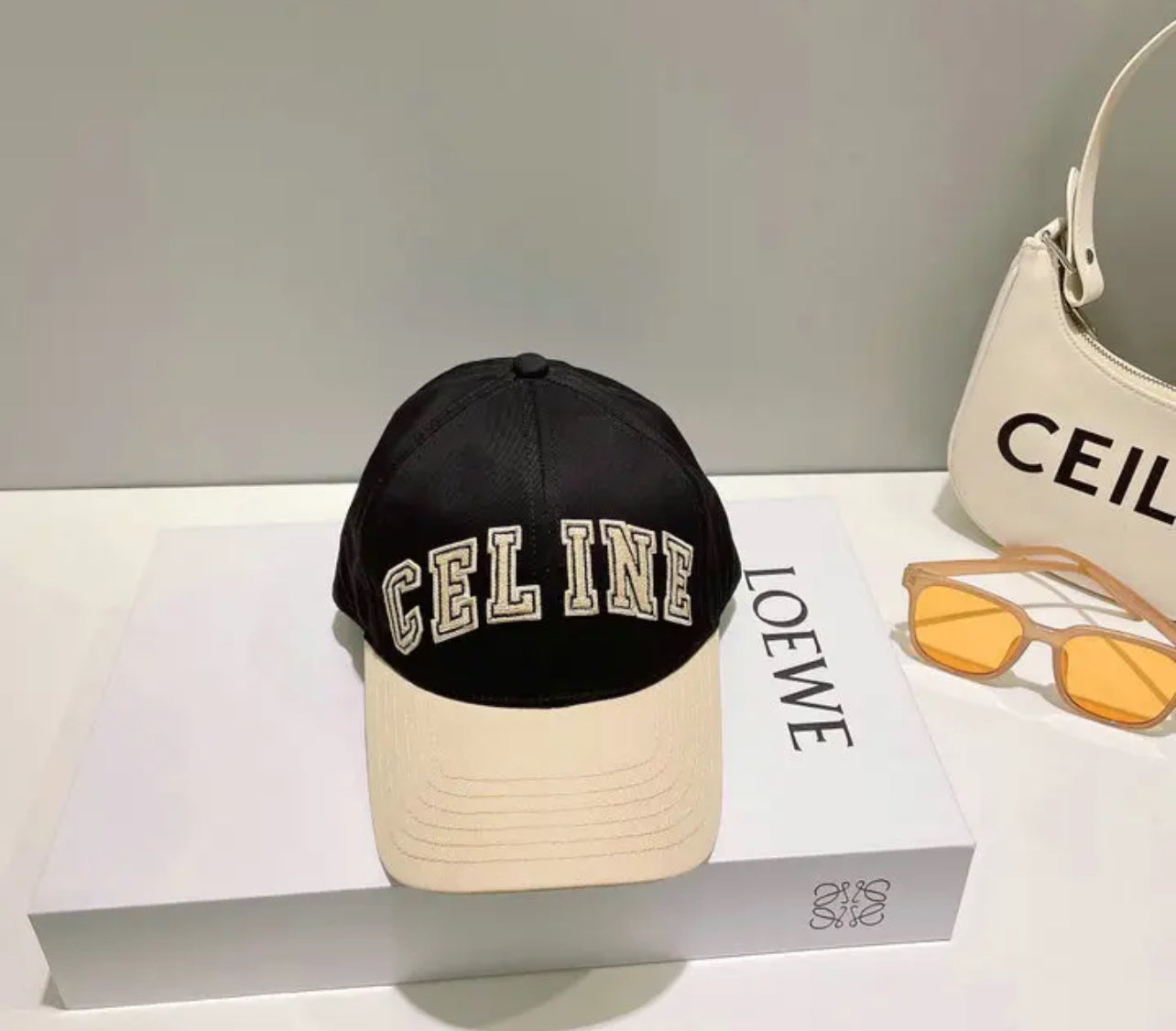 Logo Cap