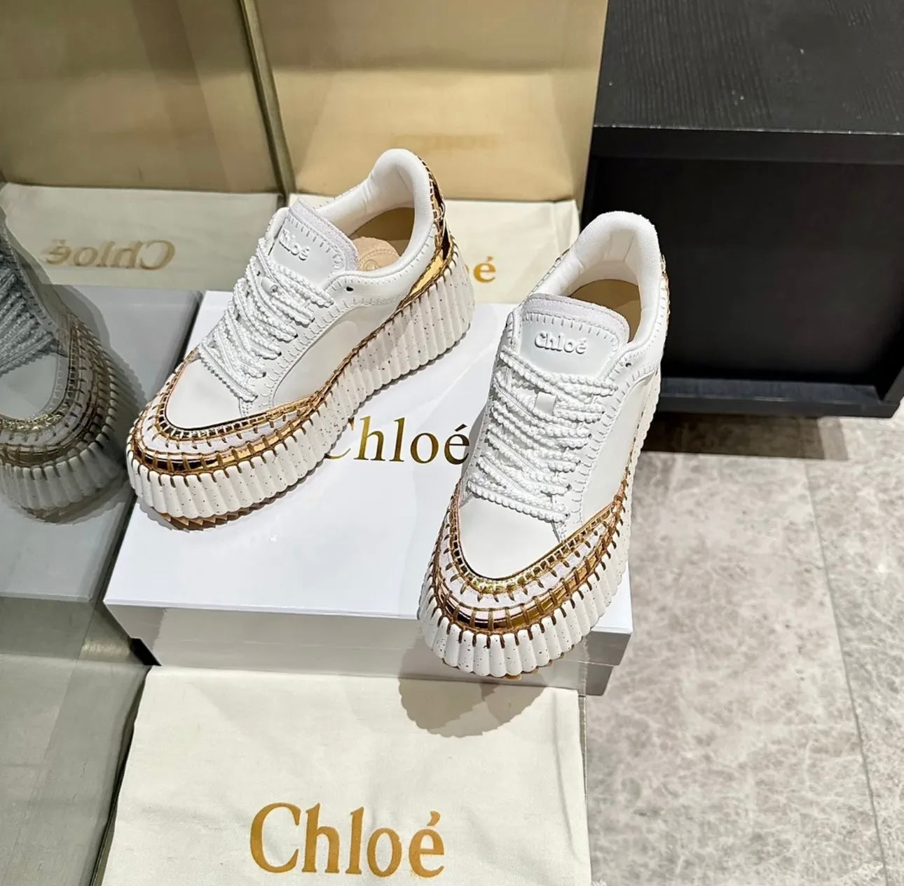 Nama Sneakers