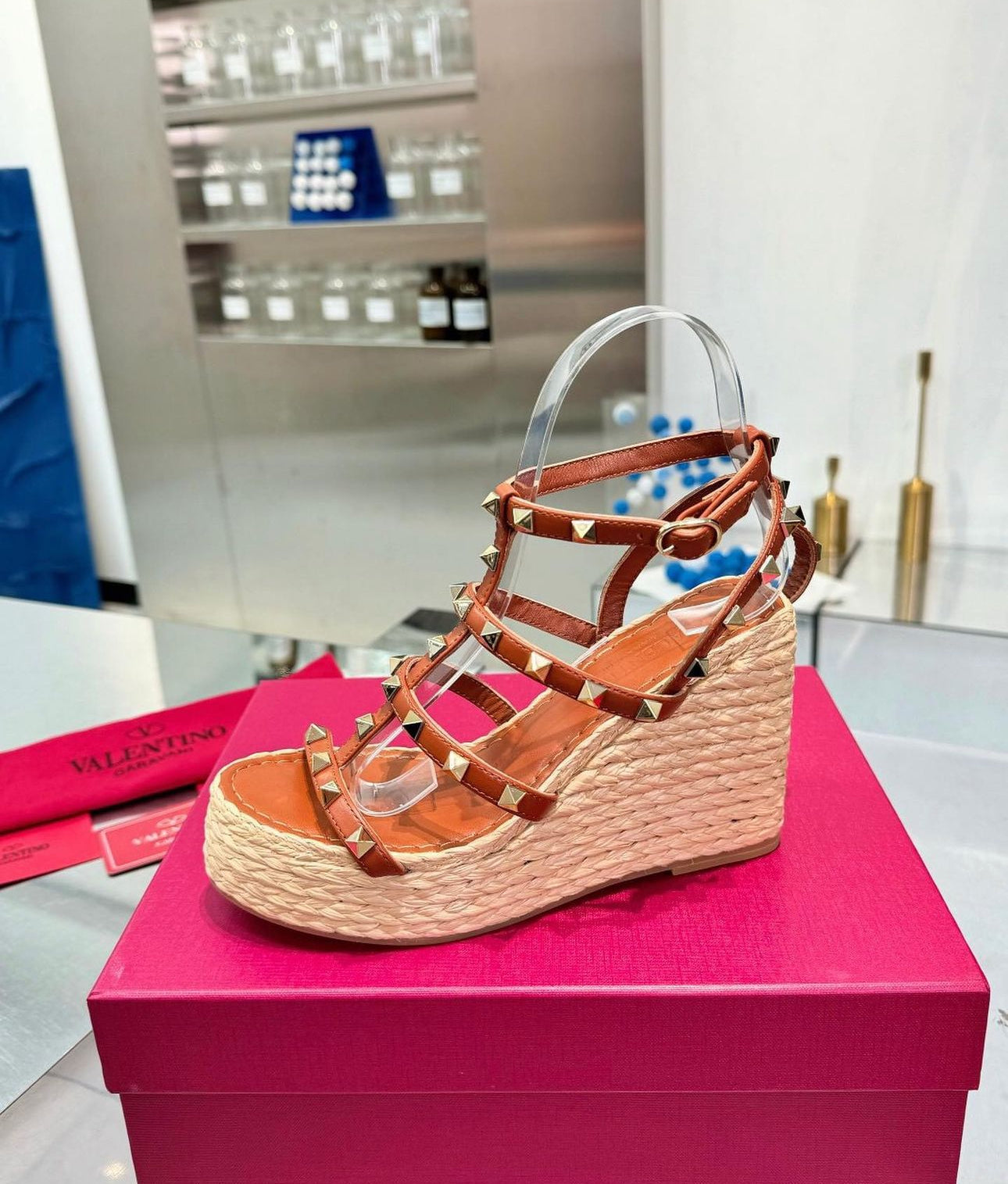 Rockstud Wedges