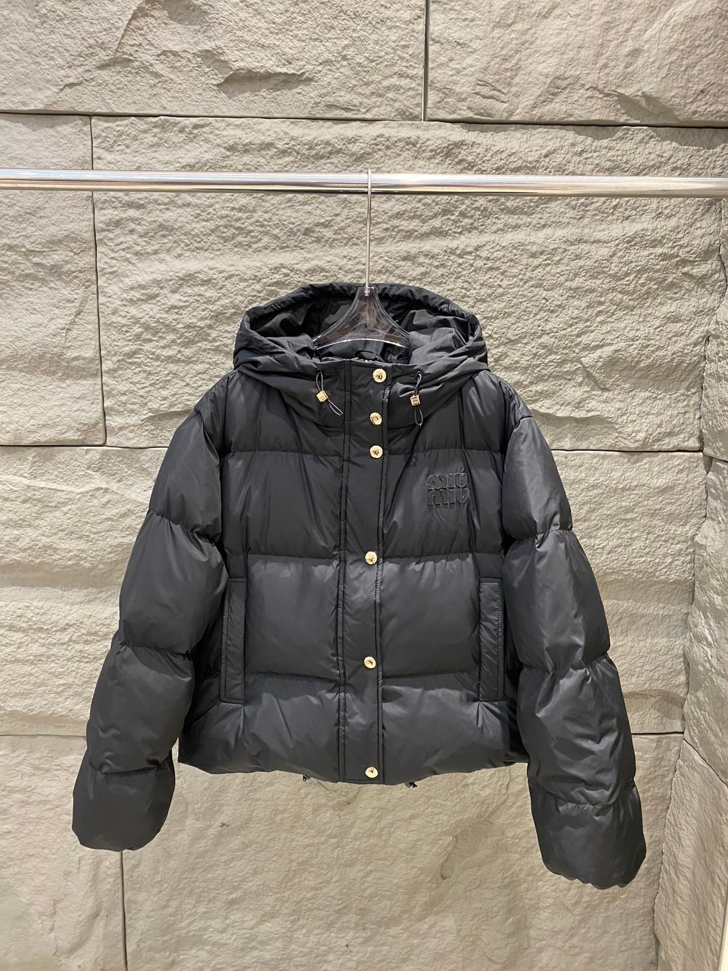 Logo Jacket