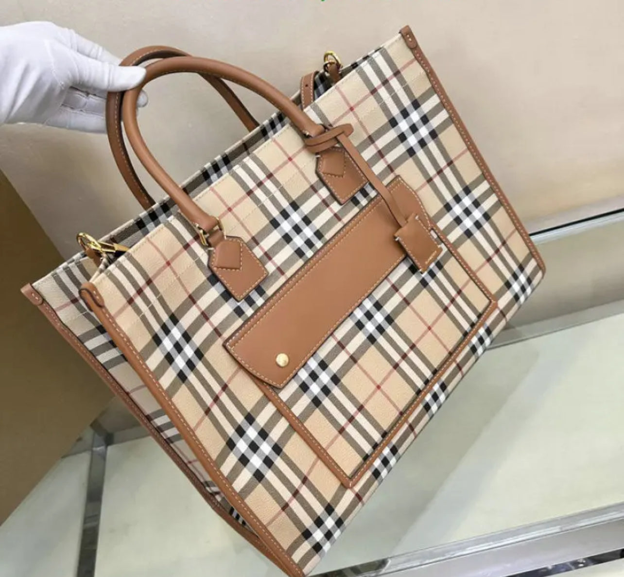 Freya Tote