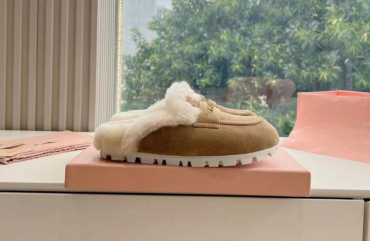 Fur Slippers