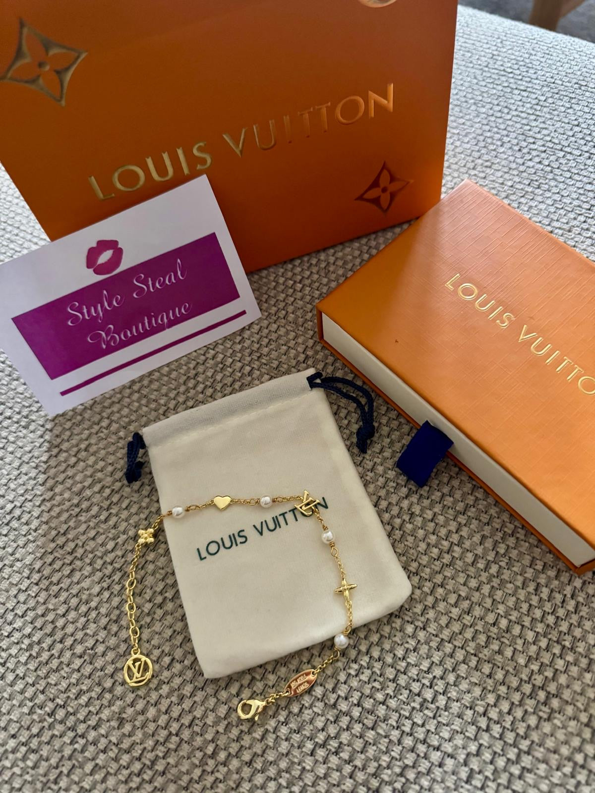 Logo Bracelet