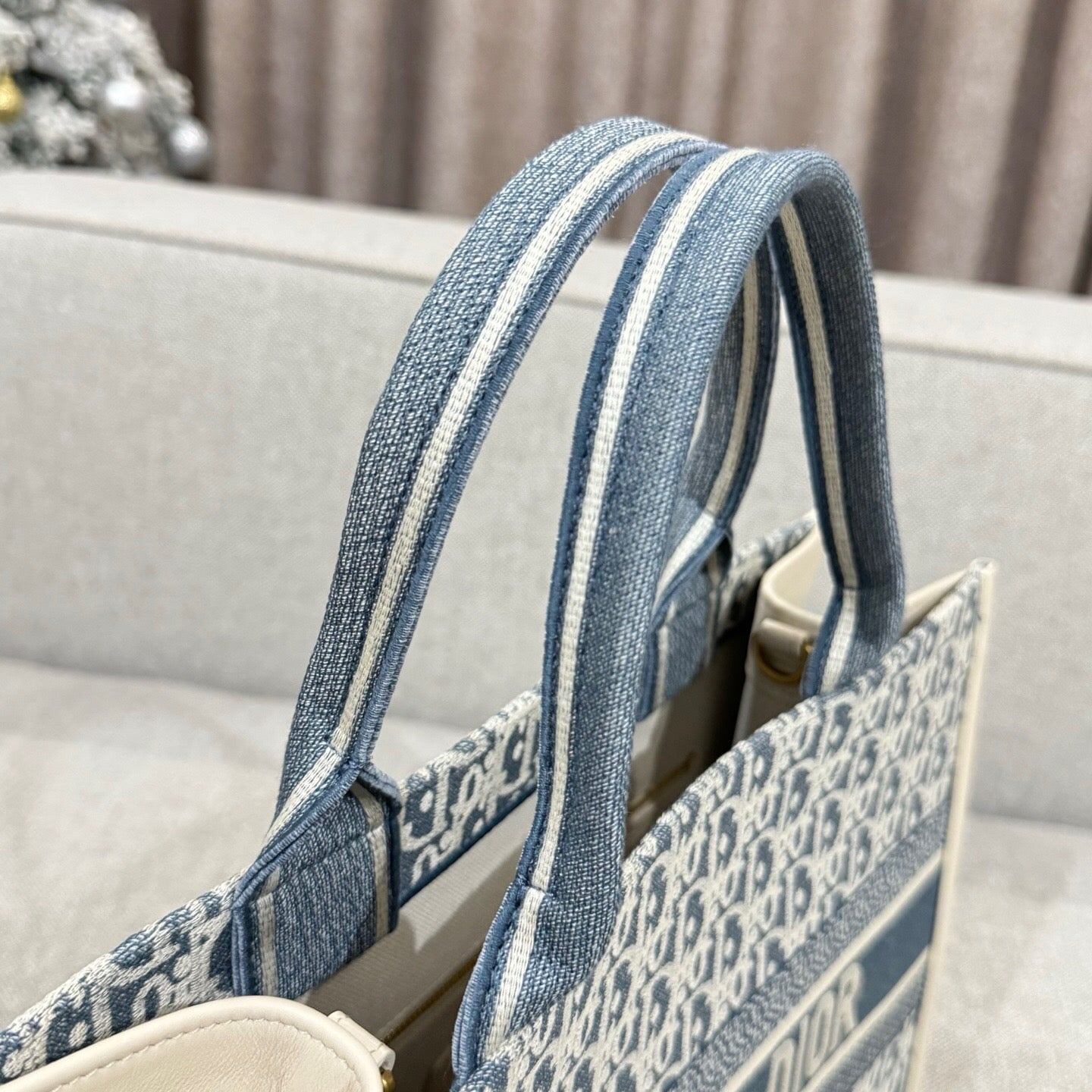 Book Tote