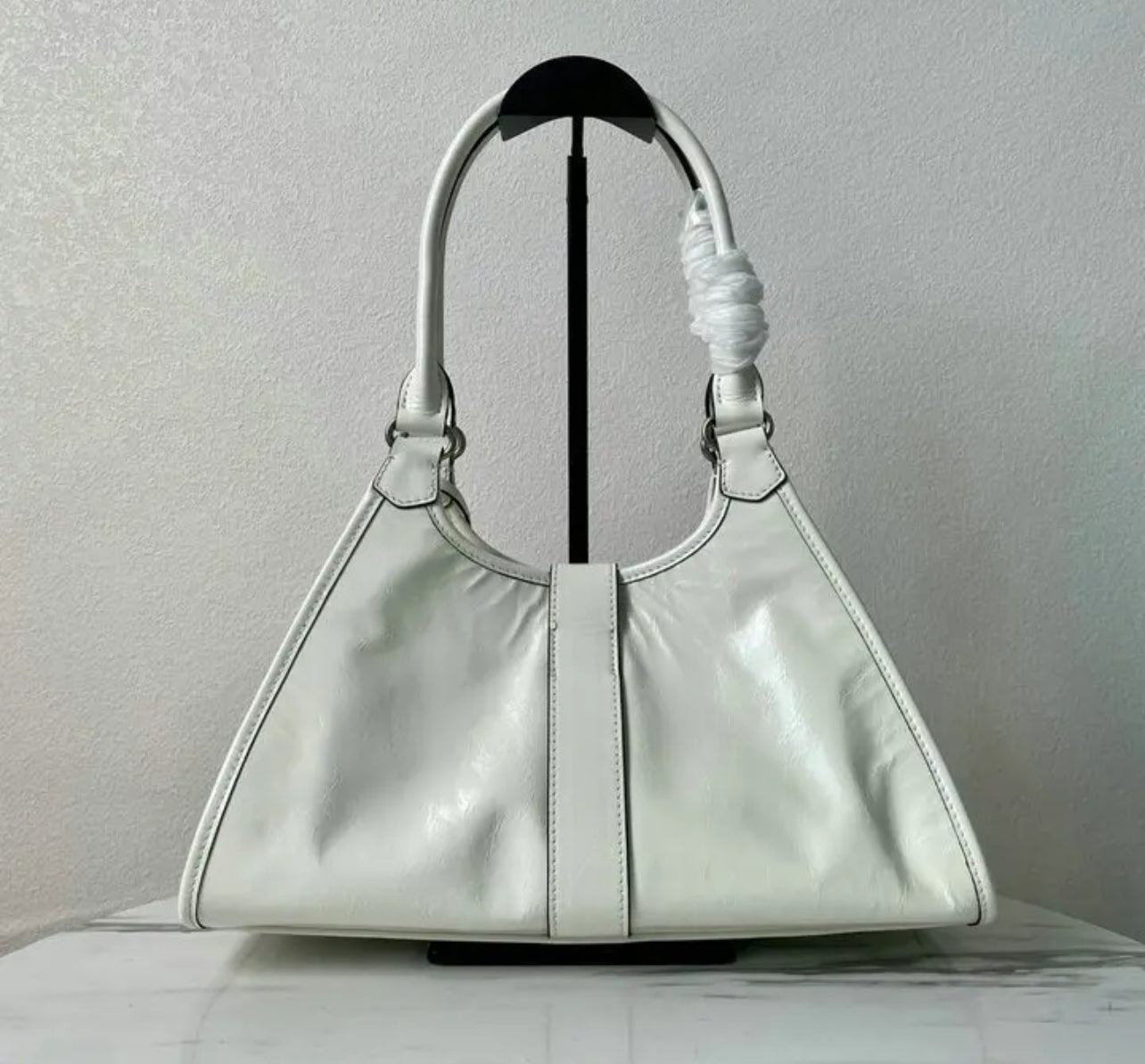 Medium Leather Tote