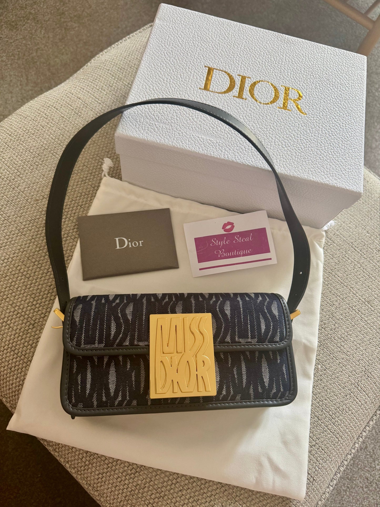 MD Flap Bag