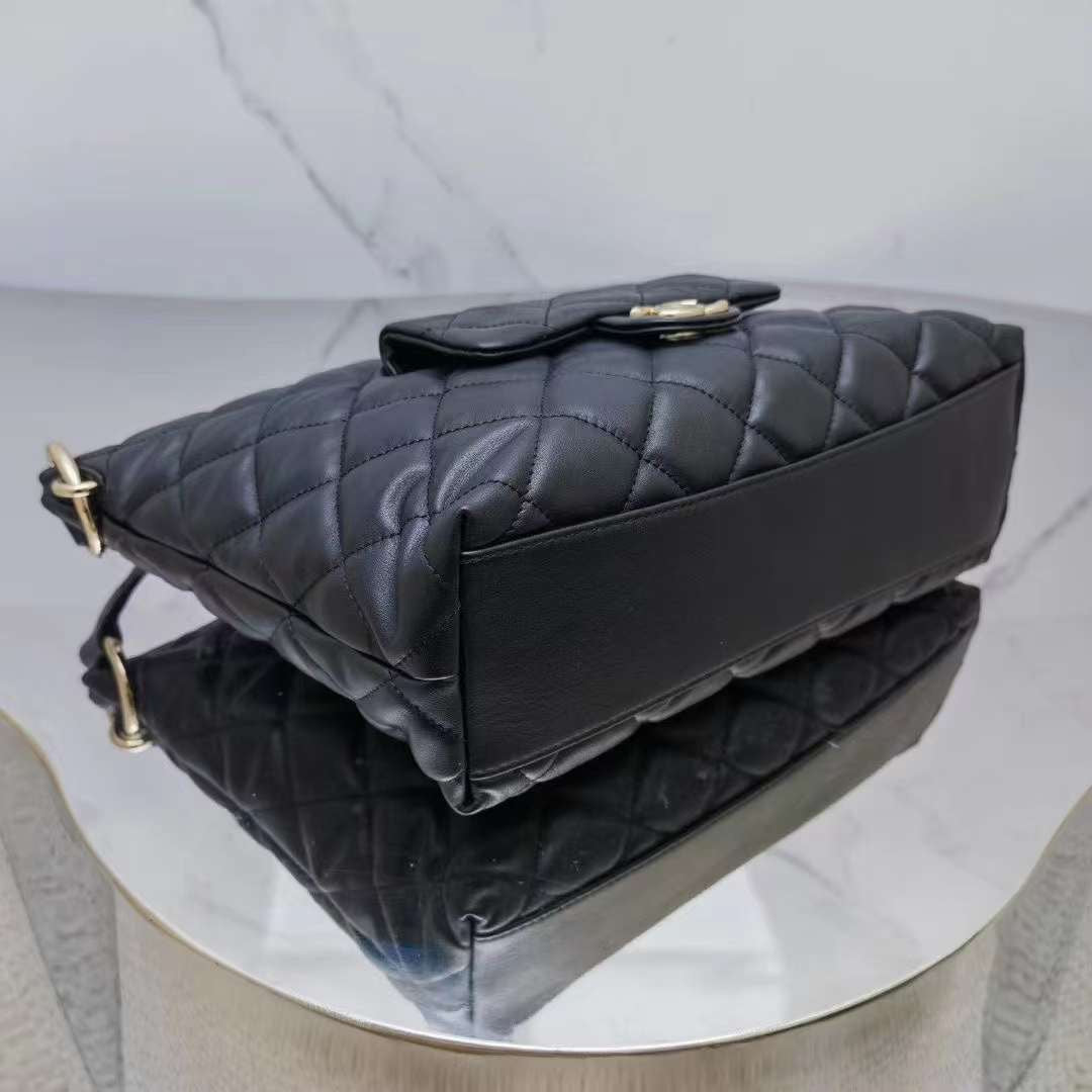 CC Maxi Hobo