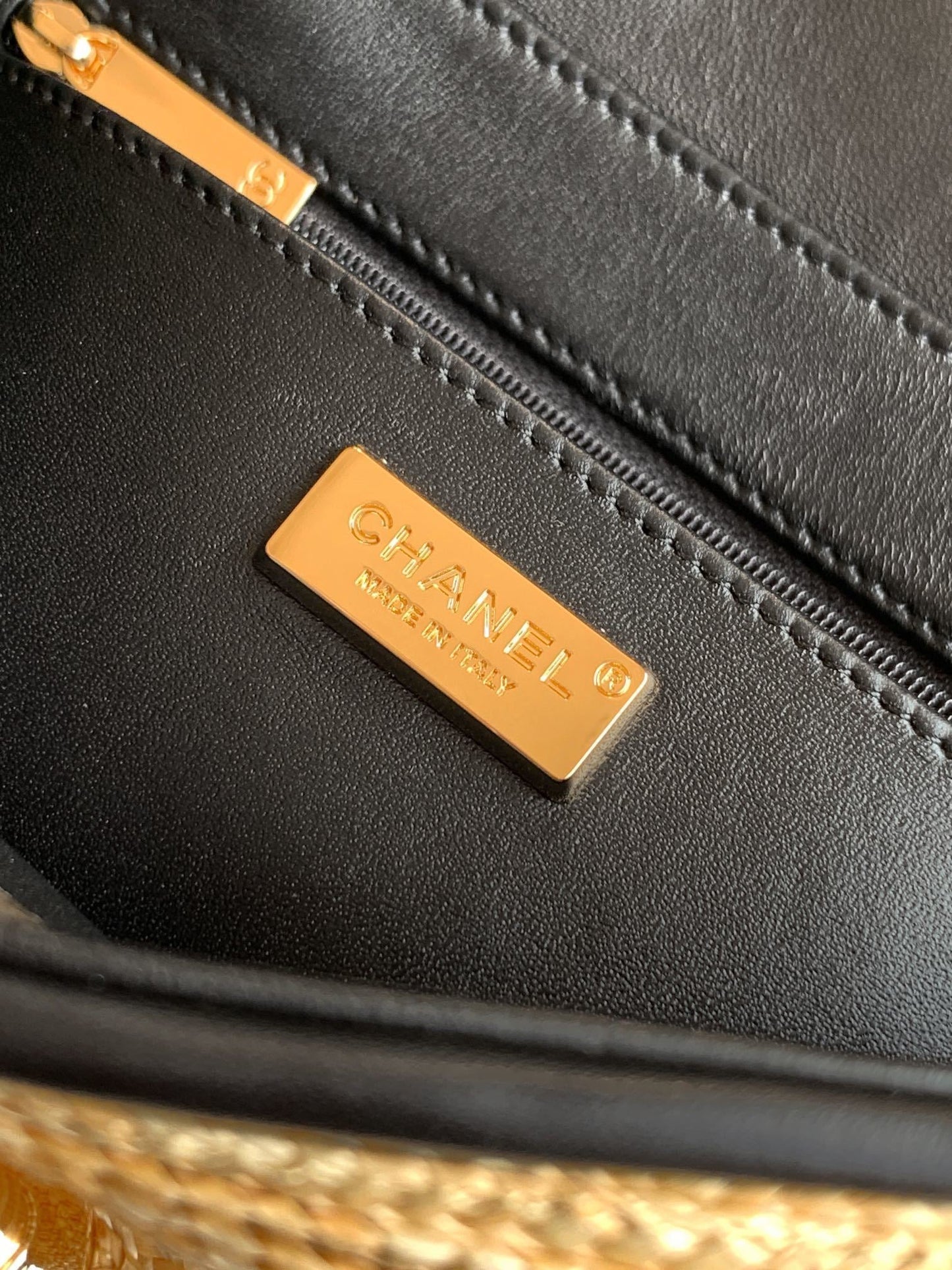 Raffia Classic Flap