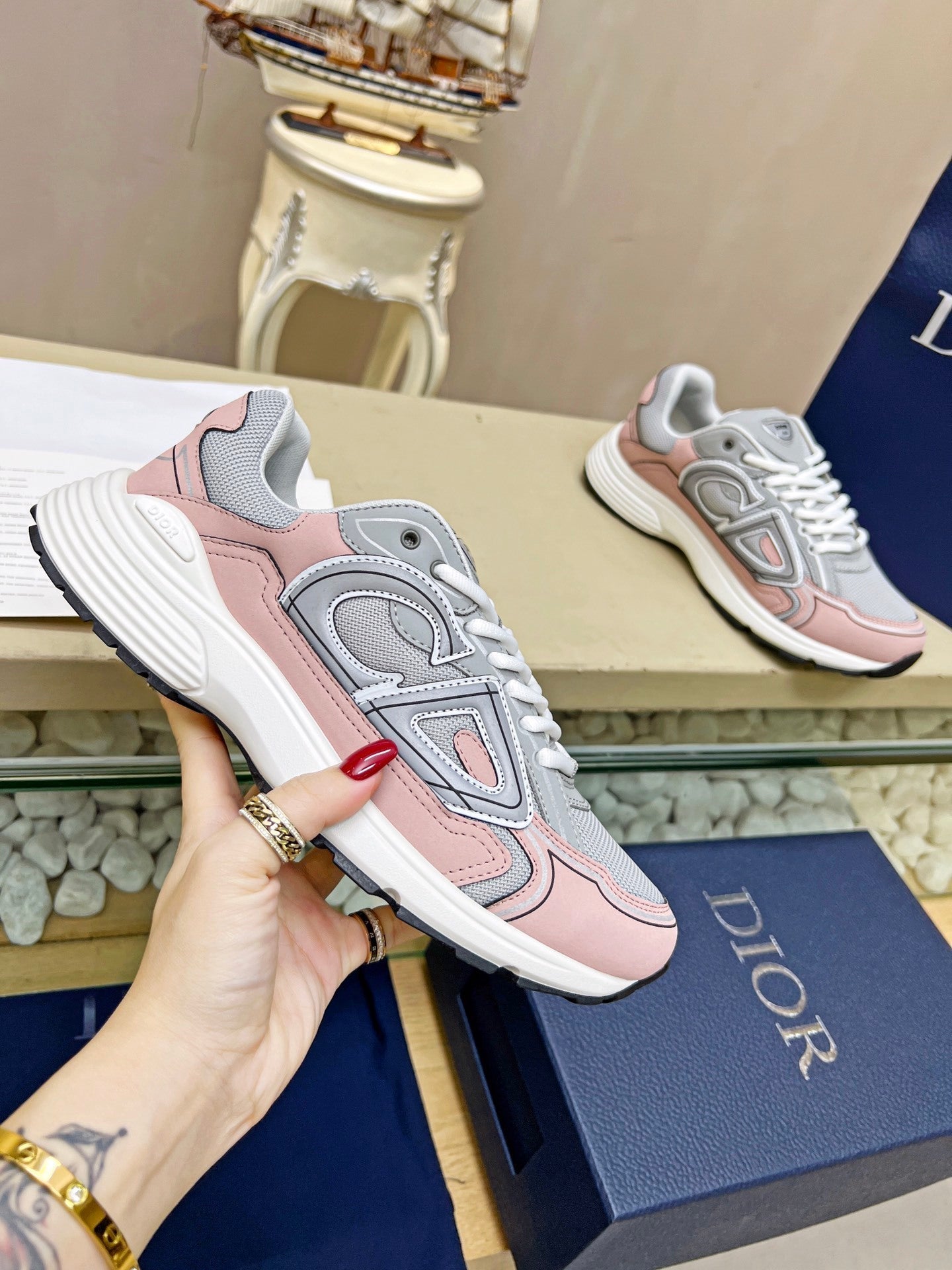 B30 Trainers