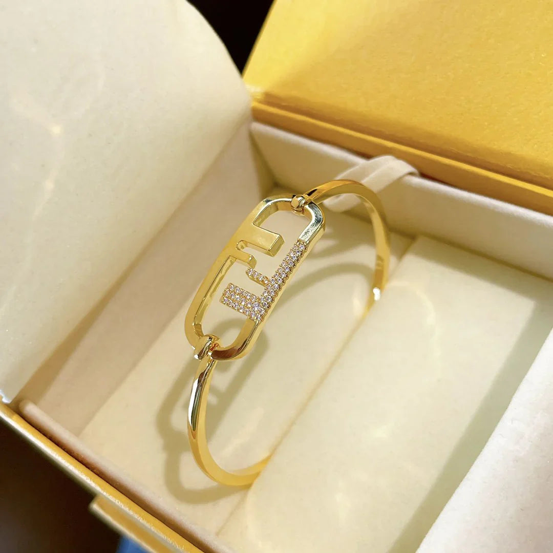 Logo Bracelet