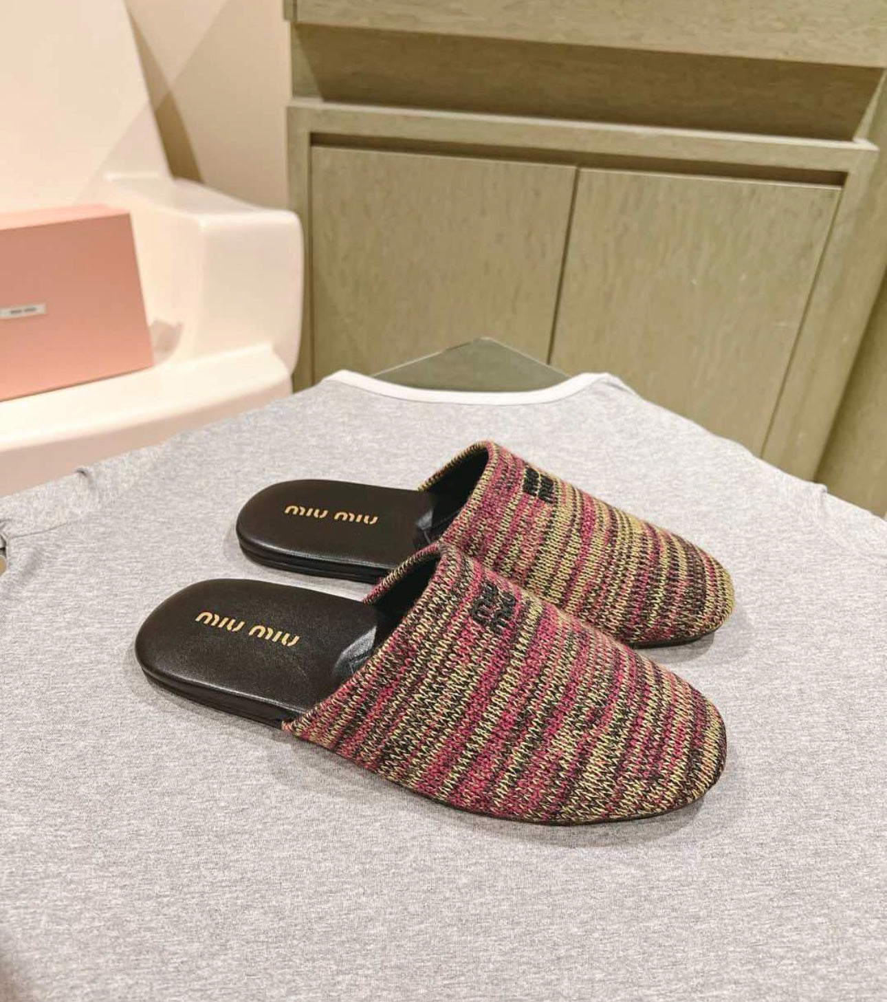 Logo Slippers