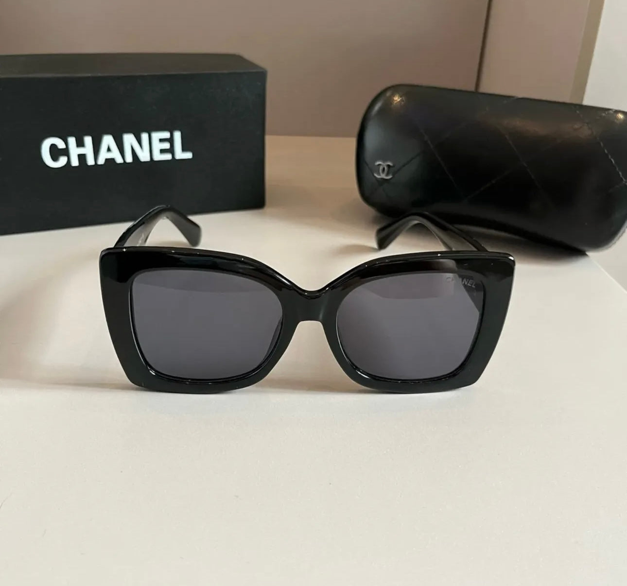 Logo Sunglasses