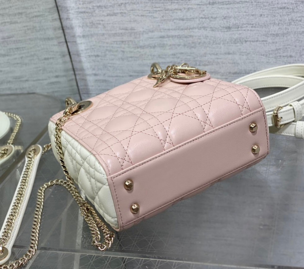 Lady D Mini