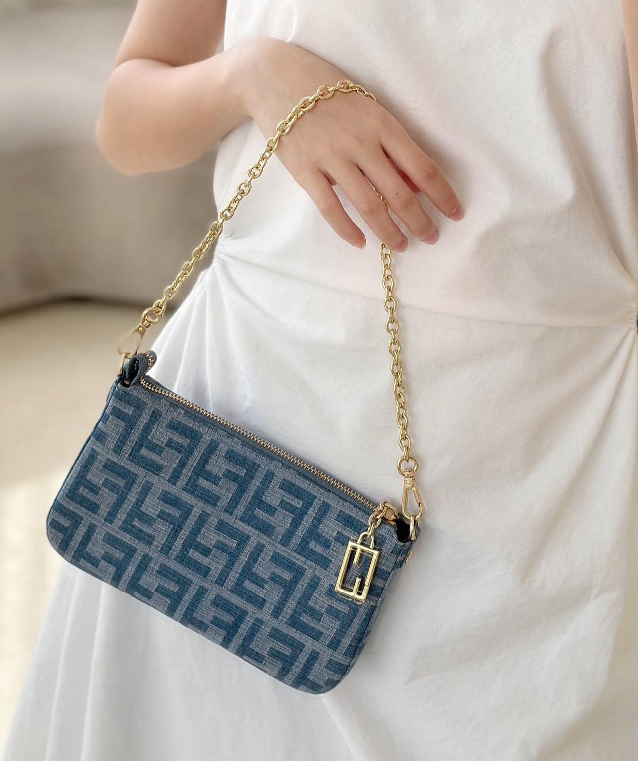 Baguette Pouch