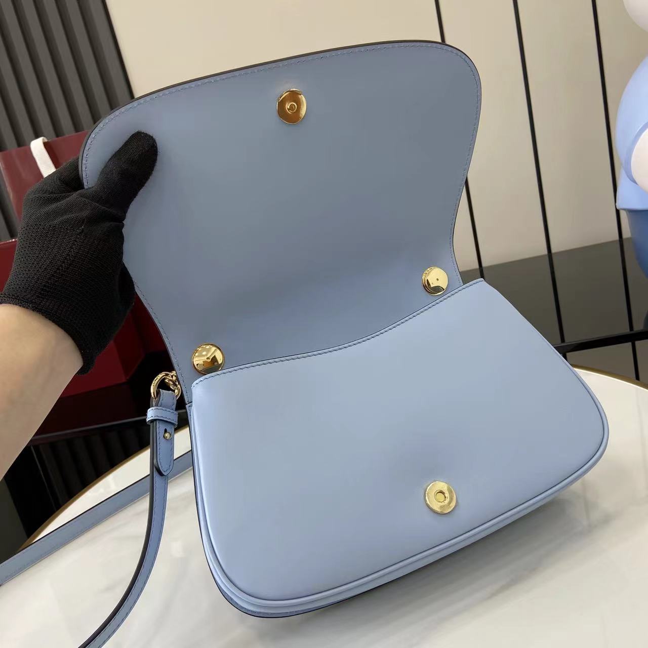 Blondie Top Handle