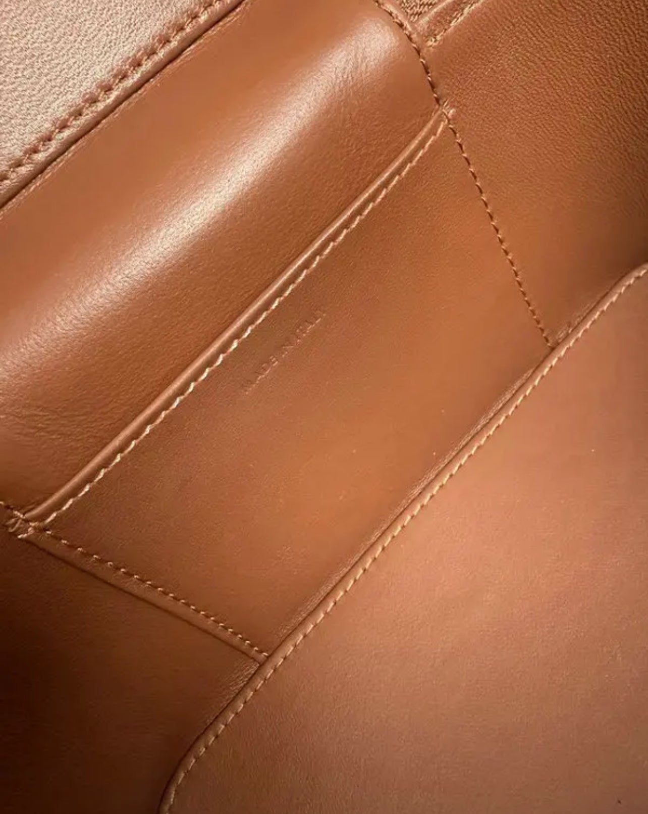 Vanity Shoulder Bag