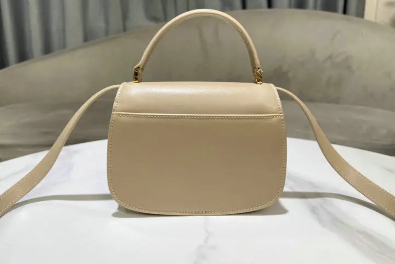 Avenue Top Handle