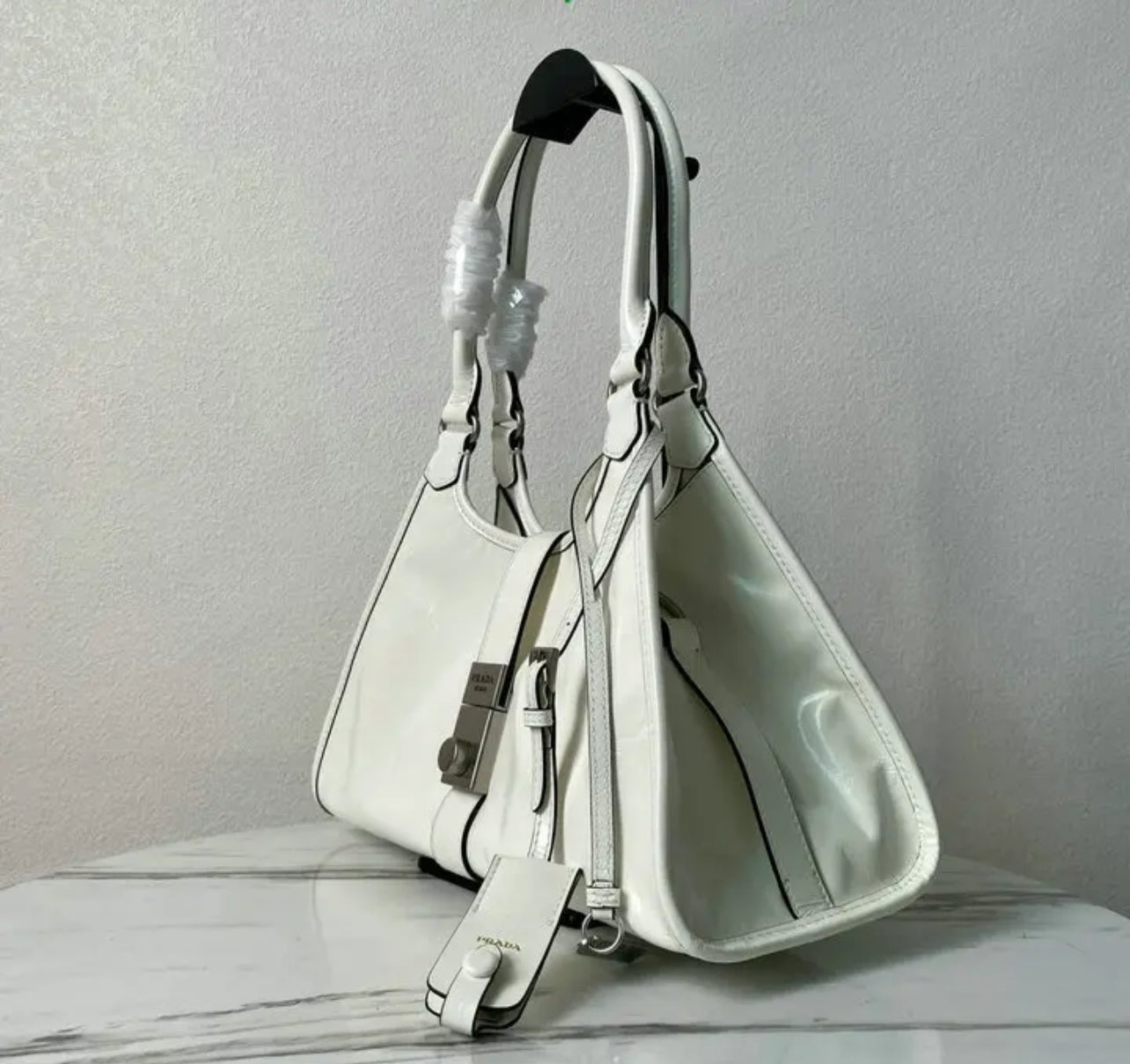 Medium Leather Tote