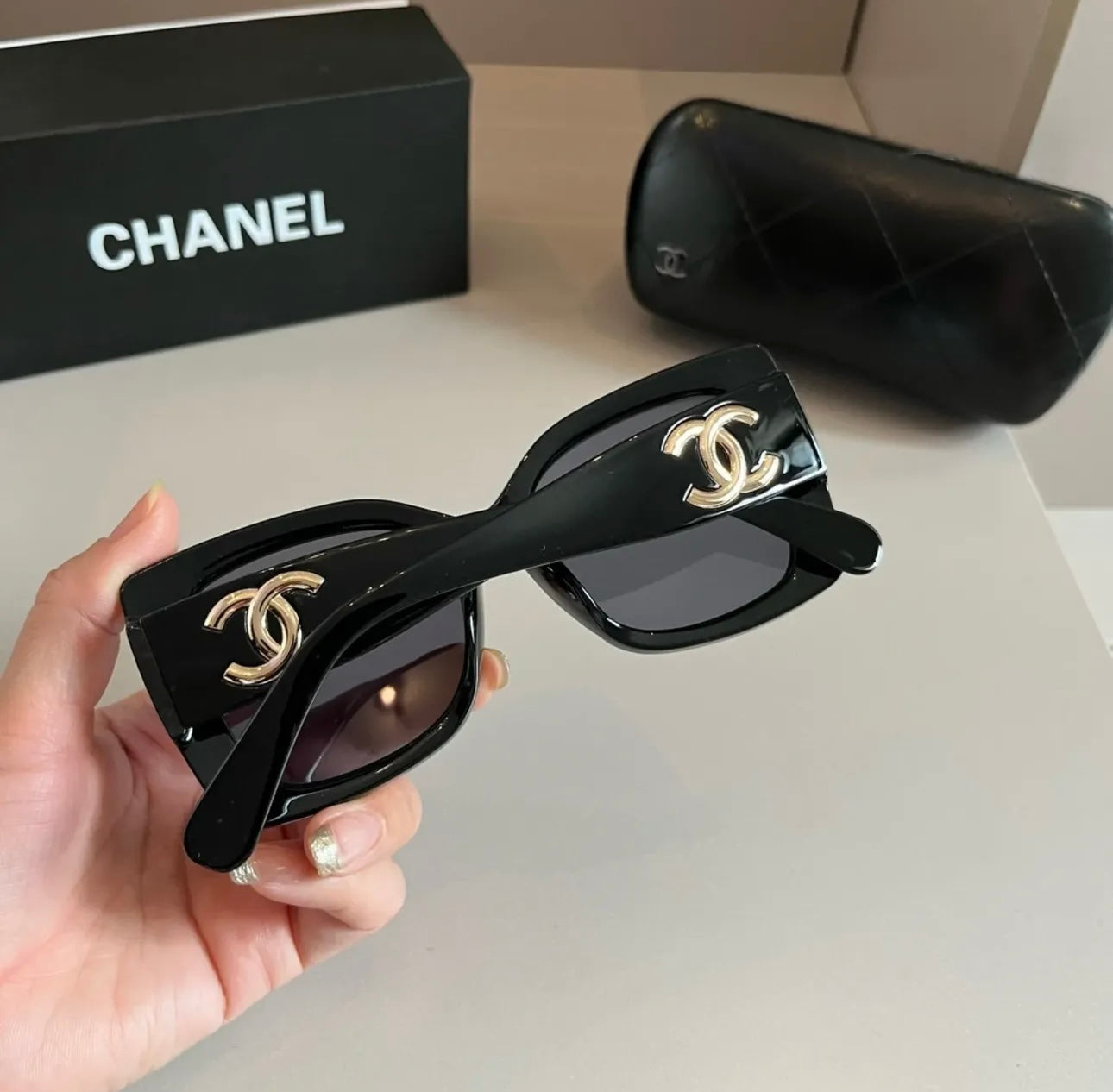Logo Sunglasses