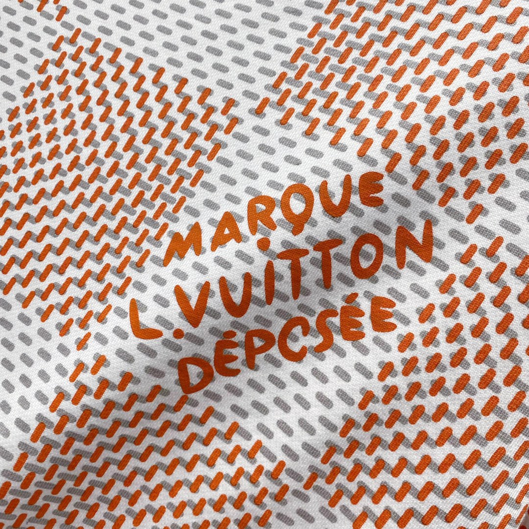 Logo Jumper