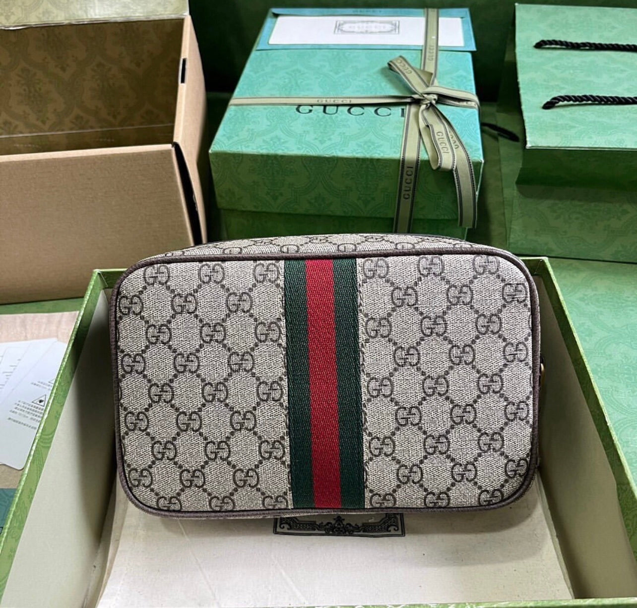 Savoy Toiletry Case