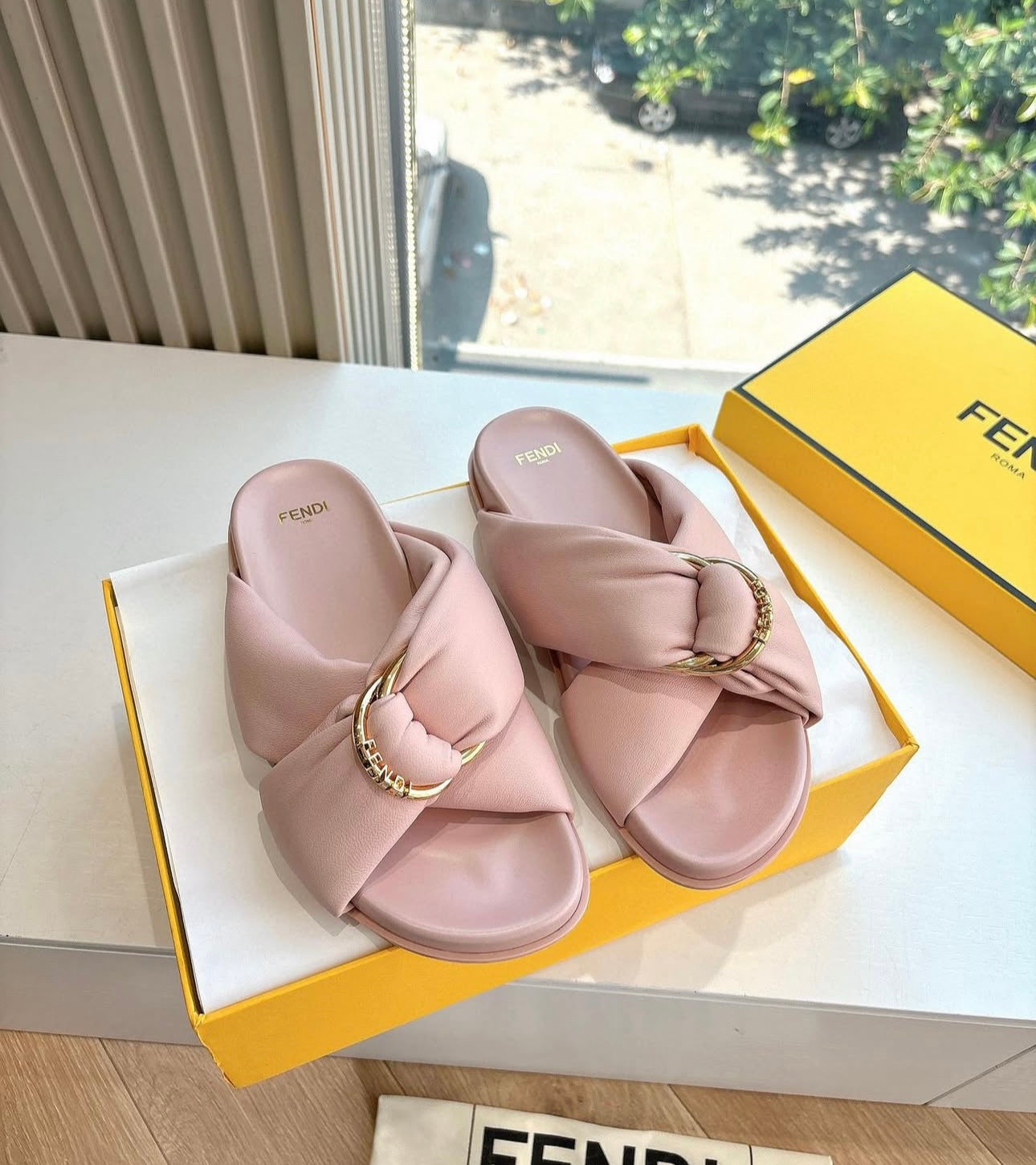 Feel Sandals