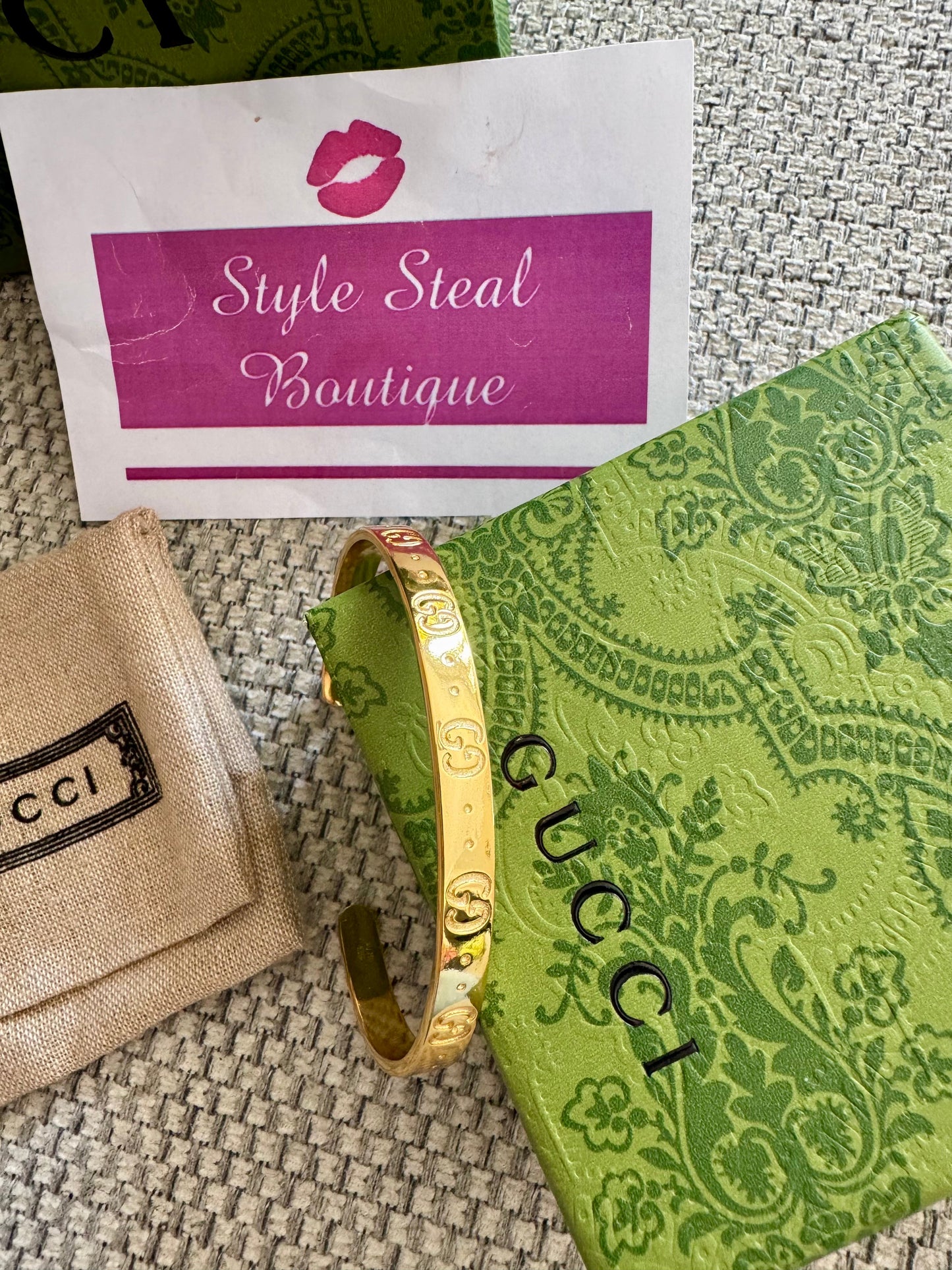 Logo Bracelet
