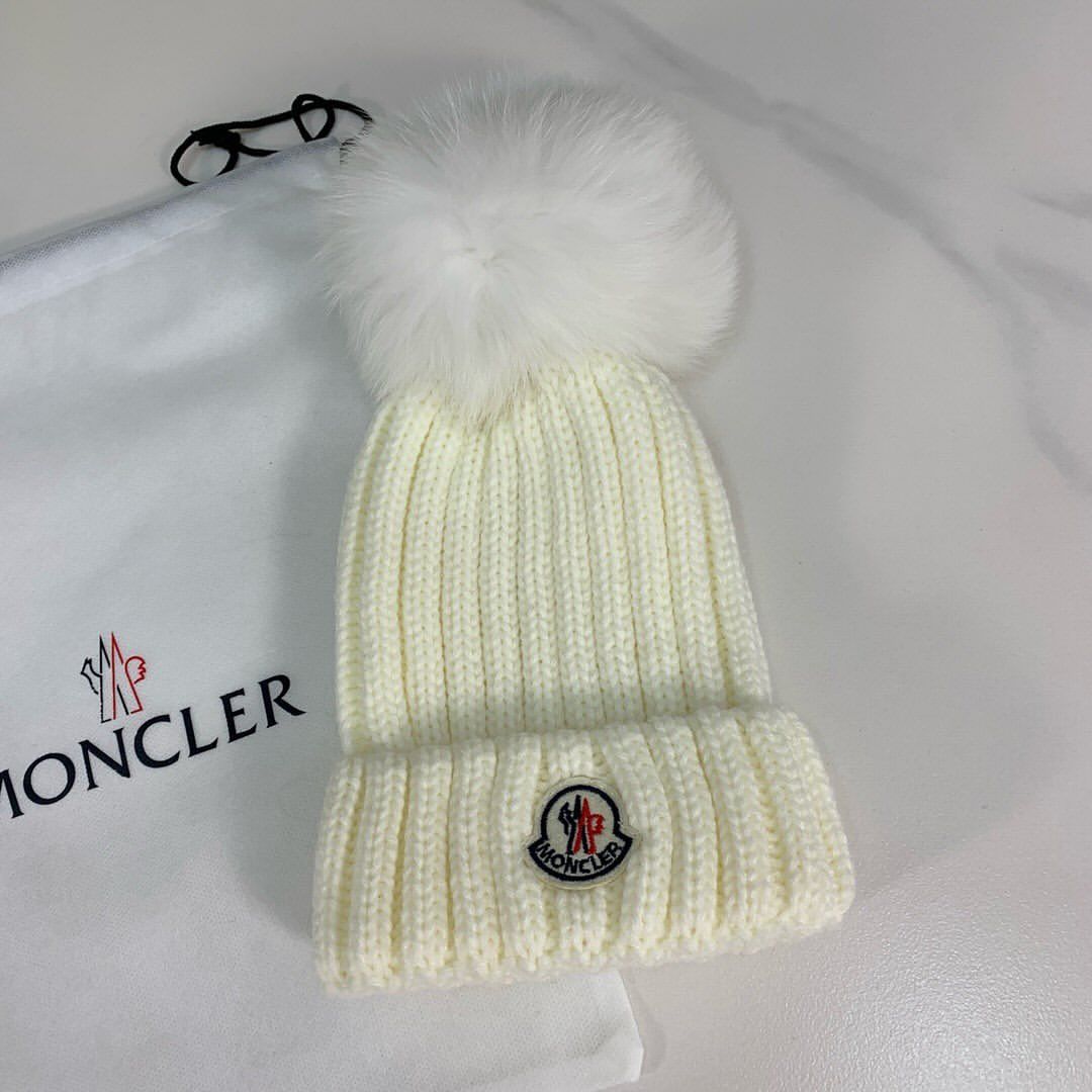 Monty Hat