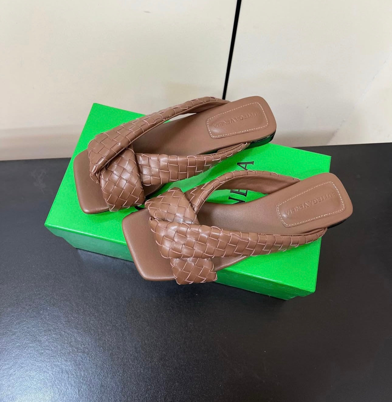 Blink Flat Mules