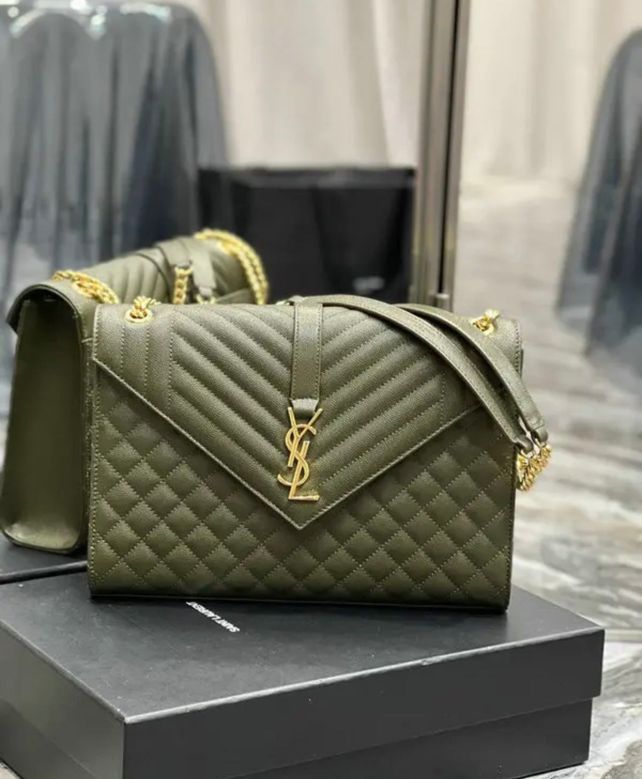 Envelope Chain Bag