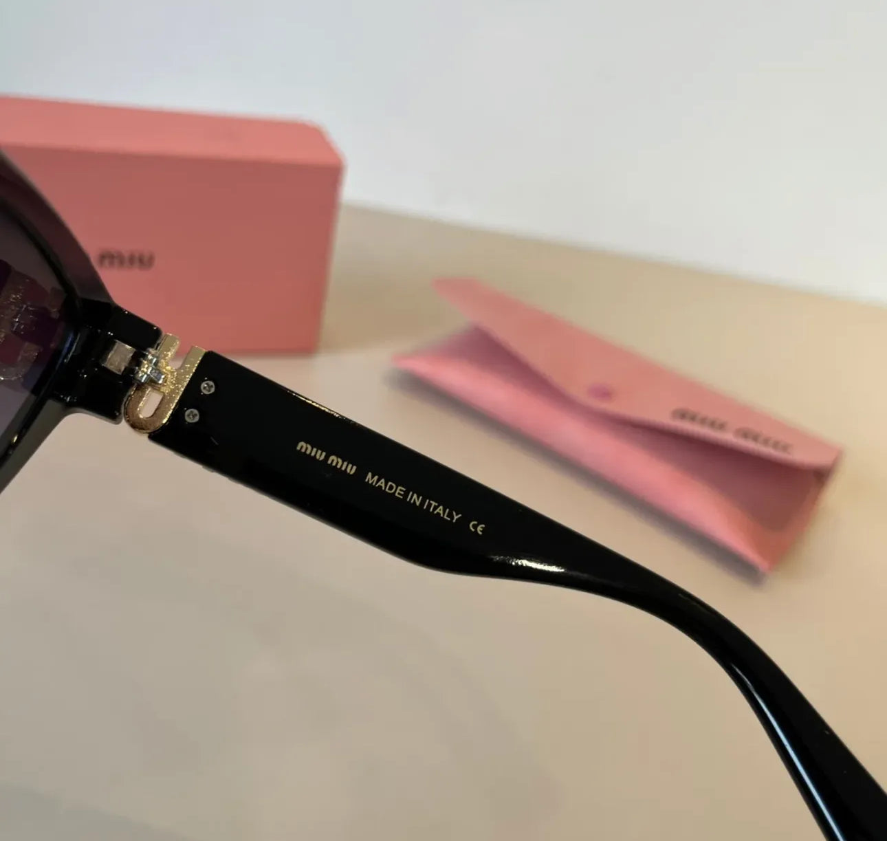 Logo Sunglasses