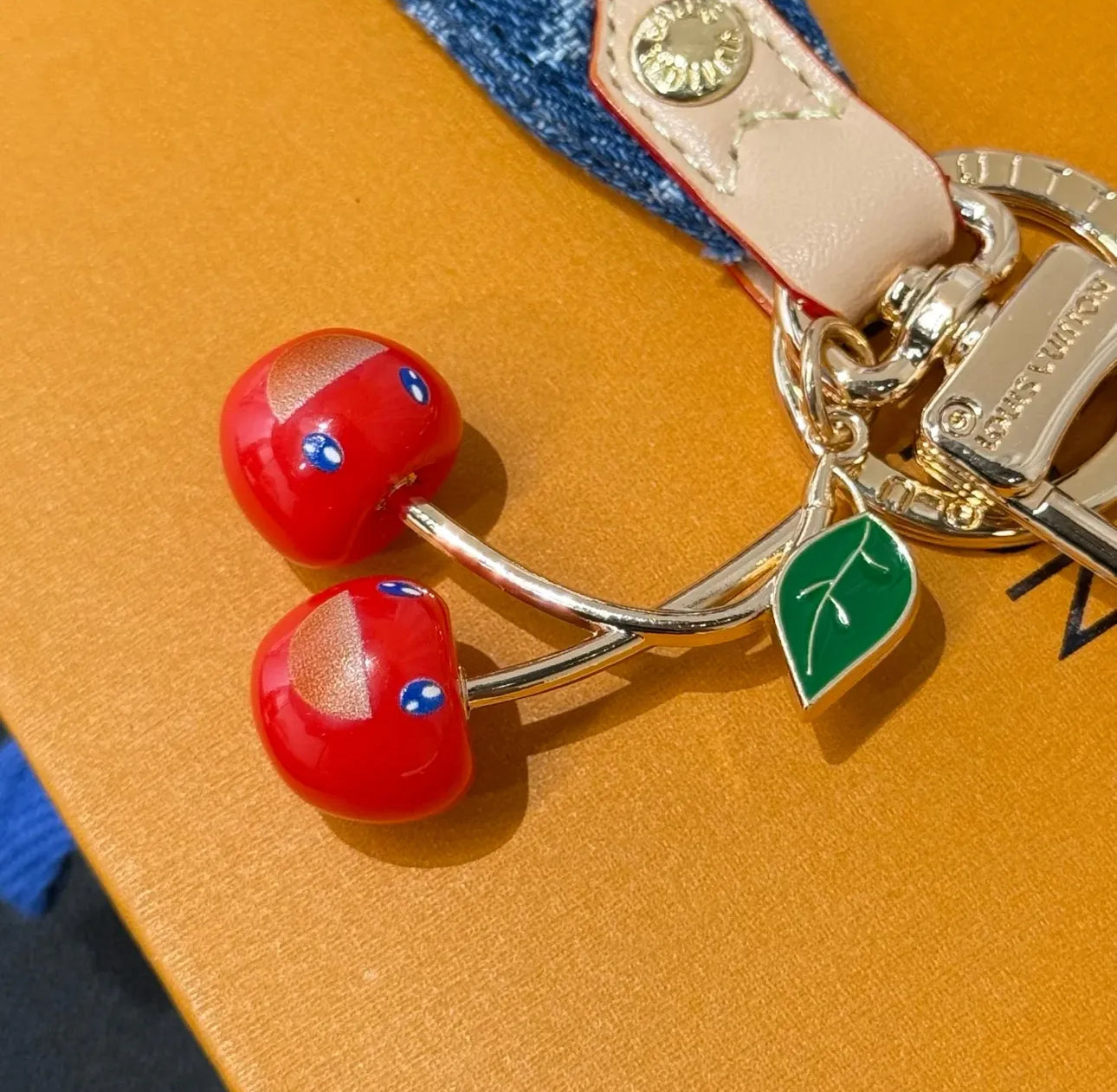 Logo Charm/Keychain