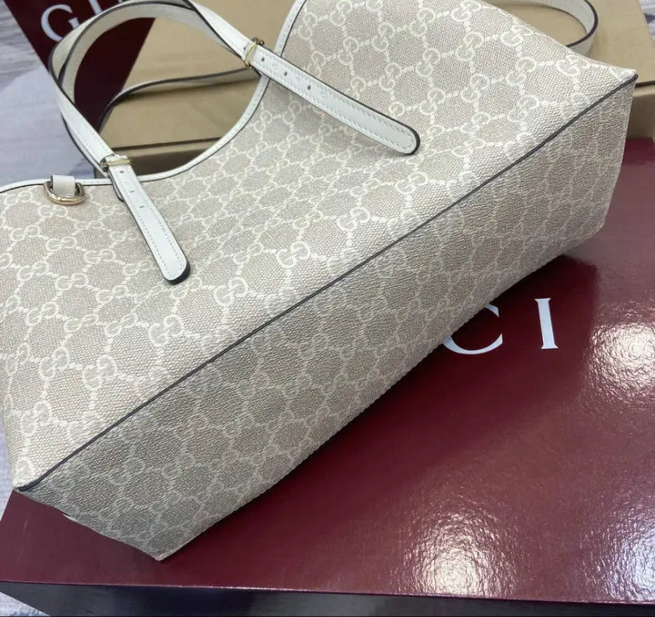 GG Shopping Bag