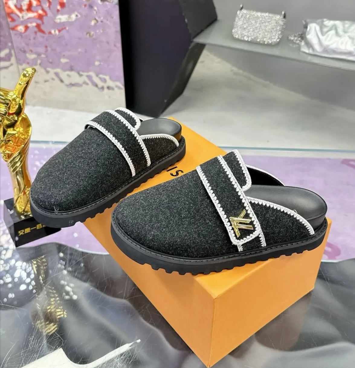 Cosy Clogs