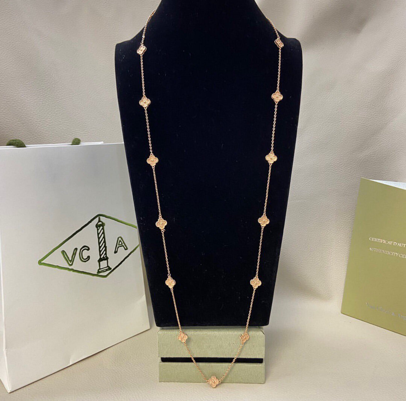 Alhambra Necklace