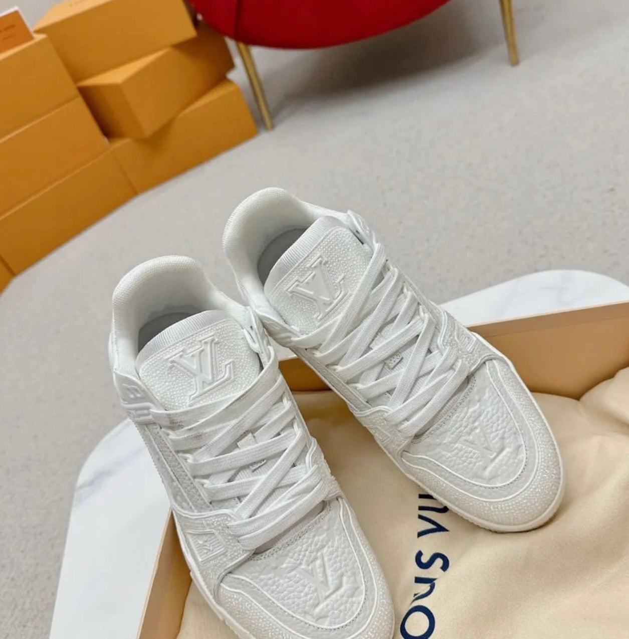 Logo Sneaker