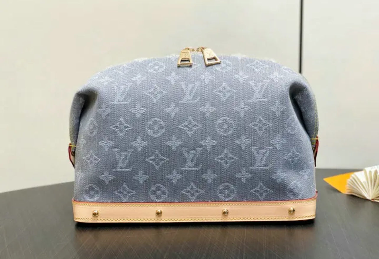 Cosmetic Pouch