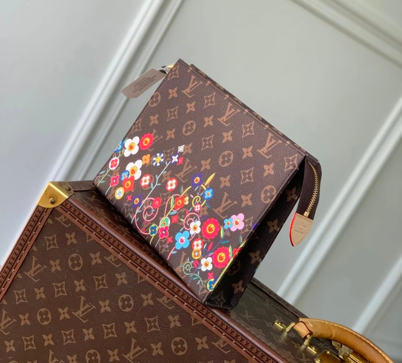 Toiletry Pouch 26