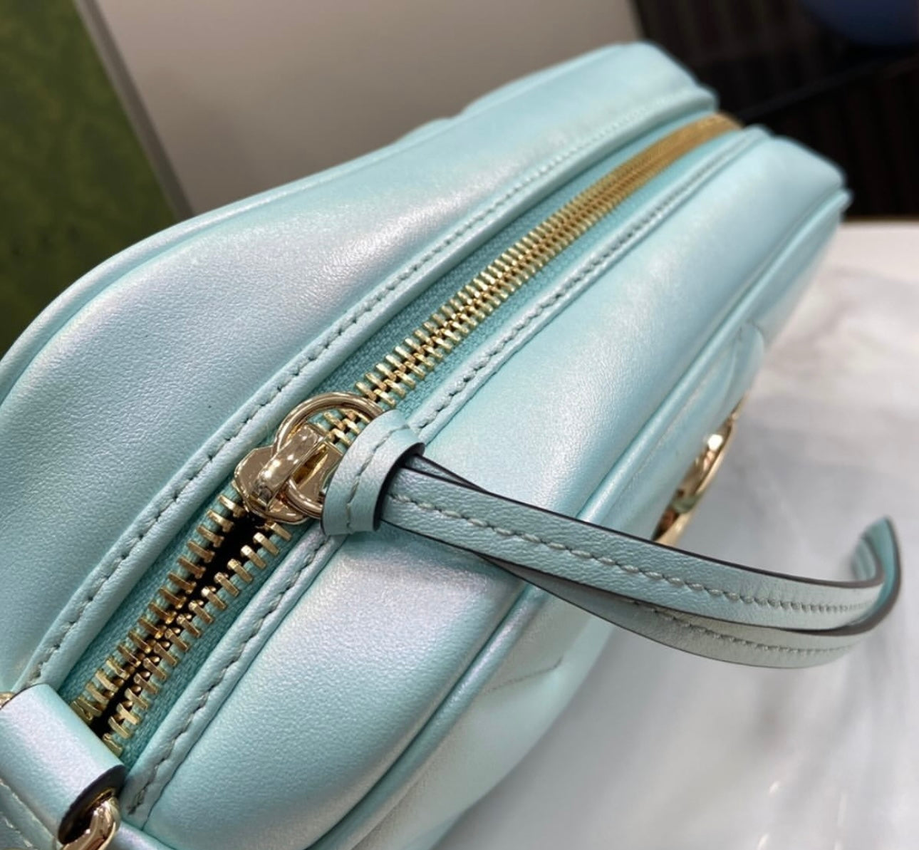 Marmont Pearlescent