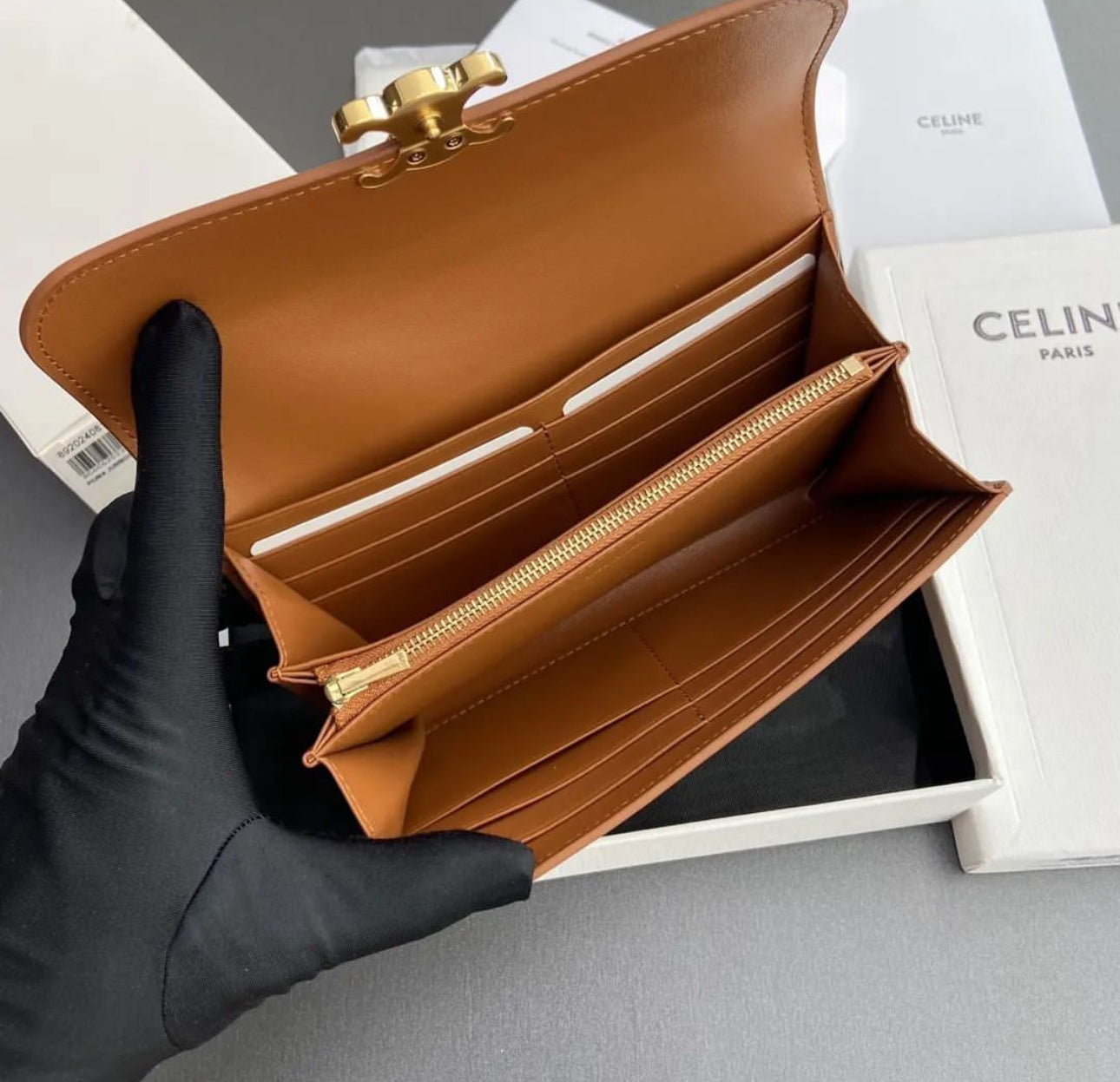 Triomphe Wallet